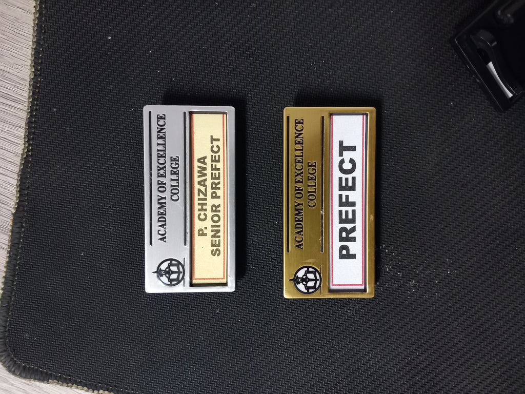 Changeable Reusable Window Name Badge - Replaceable Insert Name Tag